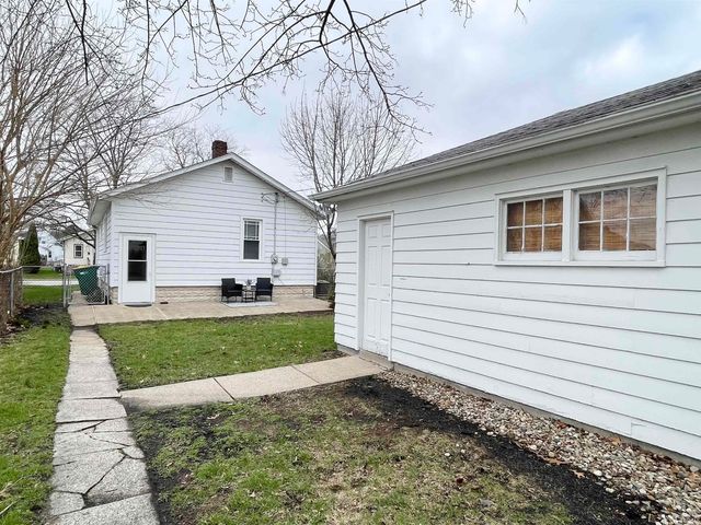 118 W 12Th Street, Mishawaka, IN 46544