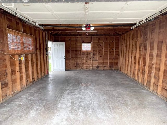 118 W 12Th Street, Mishawaka, IN 46544