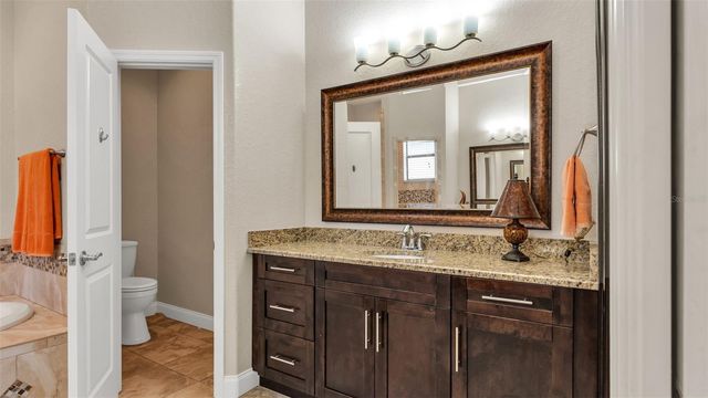 7113 HIGHLANDS CREEK AVENUE, Lakeland, FL 33813