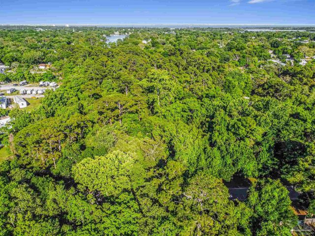 700 Wayne Ave, Pensacola, FL 32507