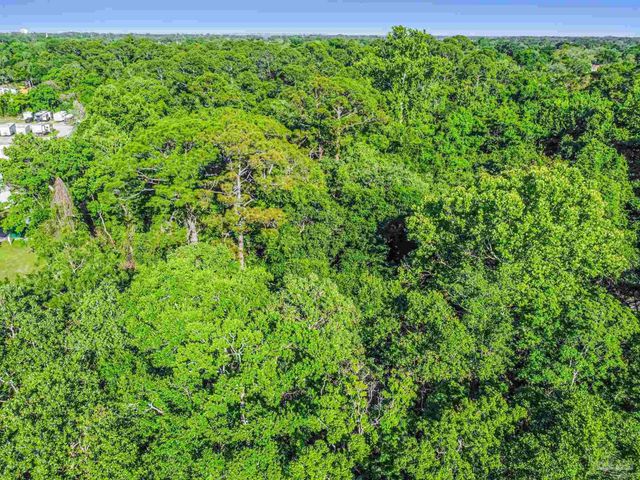 700 Wayne Ave, Pensacola, FL 32507