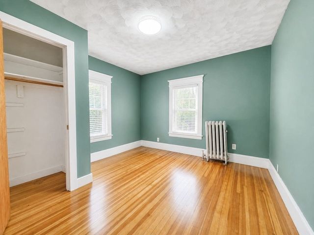 147 Belvidere St, Springfield, MA 01108