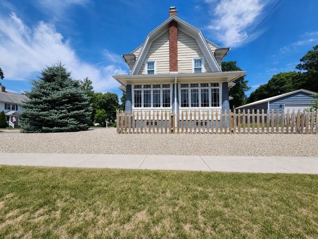 147 Belvidere St, Springfield, MA 01108