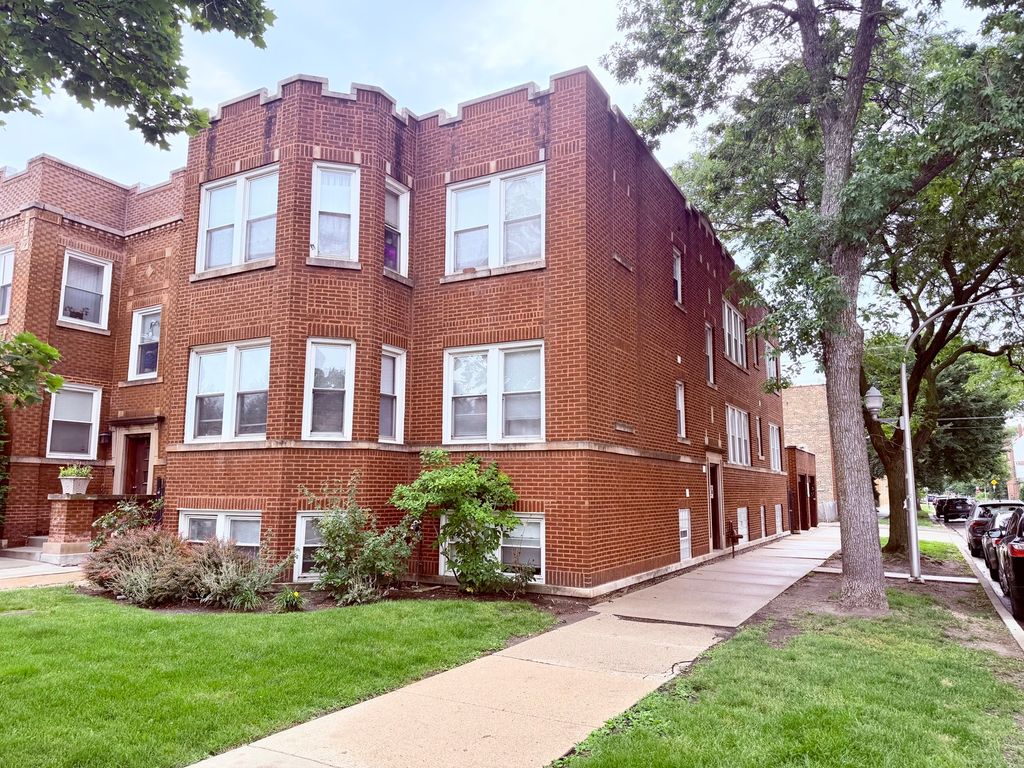 3758 N Sawyer Avenue, Chicago, IL 60618 — exterior