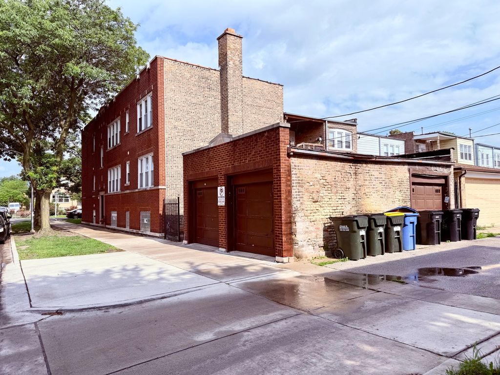 3758 N Sawyer Avenue, Chicago, IL 60618 — photo 2