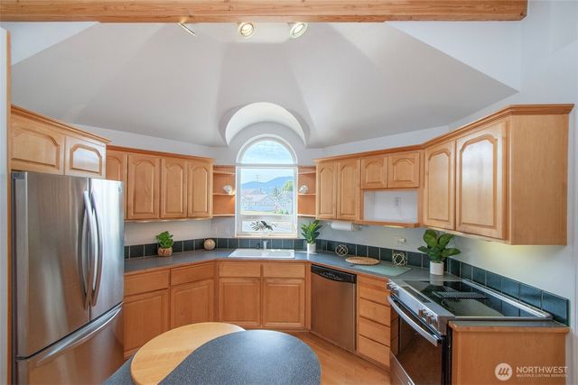 1623 W Fifth Street, Port Angeles, WA 98363
