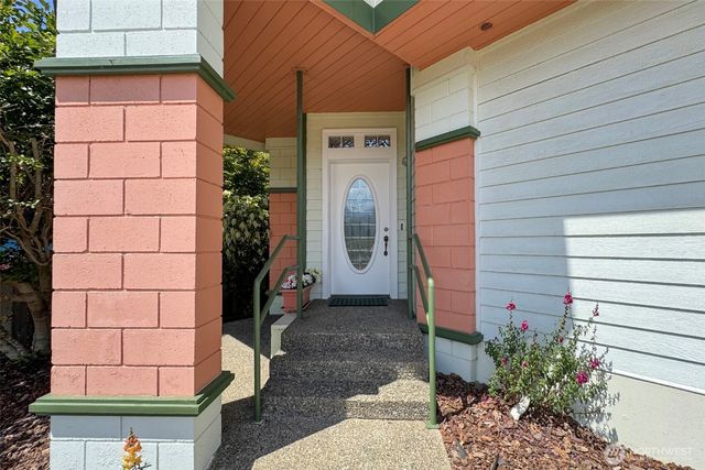 1623 W Fifth Street, Port Angeles, WA 98363