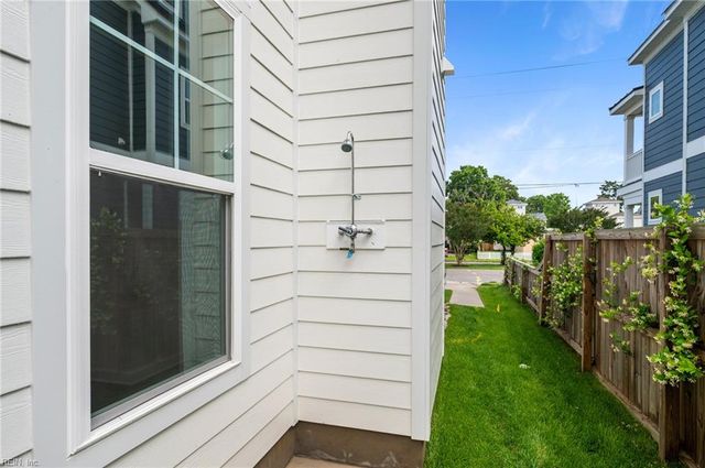 412 25th ST, Virginia Beach, VA 23451
