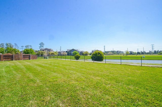 10714 Winding Green Drive, Humble, TX 77338