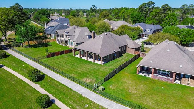 10714 Winding Green Drive, Humble, TX 77338