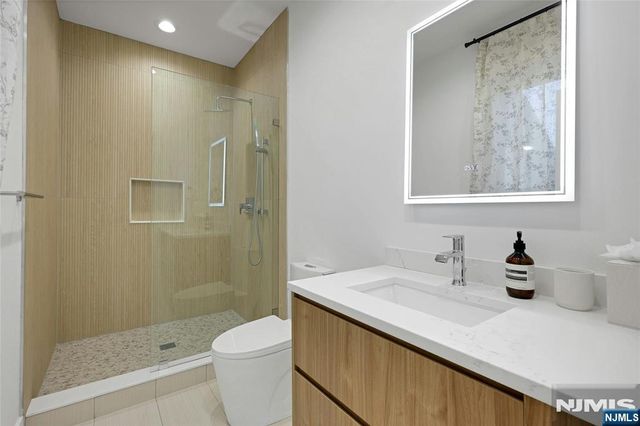 260 Virginia Court, Paramus, NJ 07652