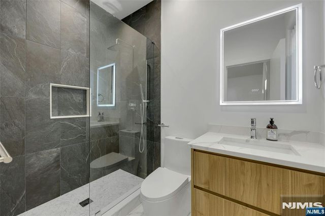 260 Virginia Court, Paramus, NJ 07652