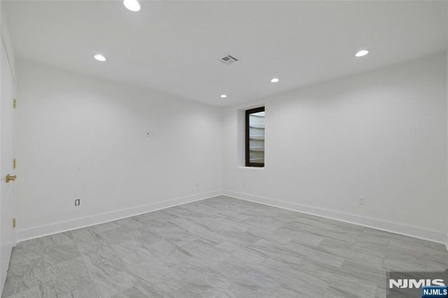 260 Virginia Court, Paramus, NJ 07652