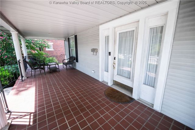 502 Kanawha Boulevard W, Charleston, WV 25302