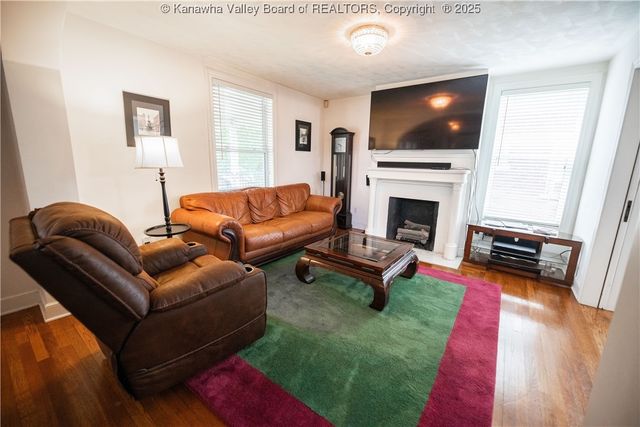 502 Kanawha Boulevard W, Charleston, WV 25302