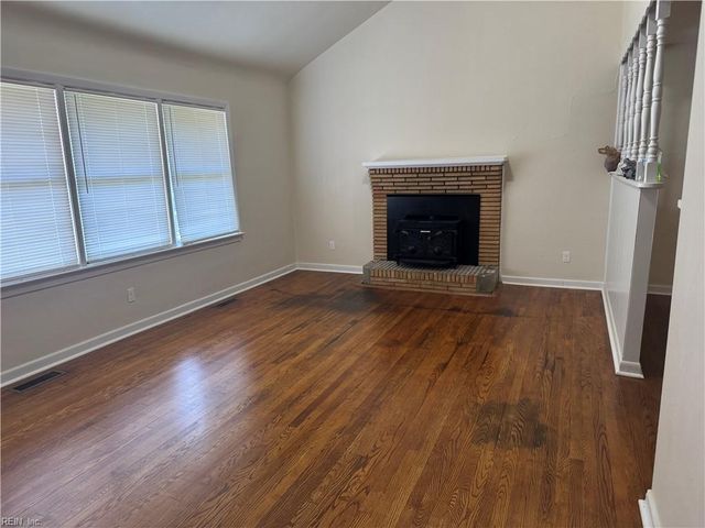 62 Cline DR, Hampton, VA 23666