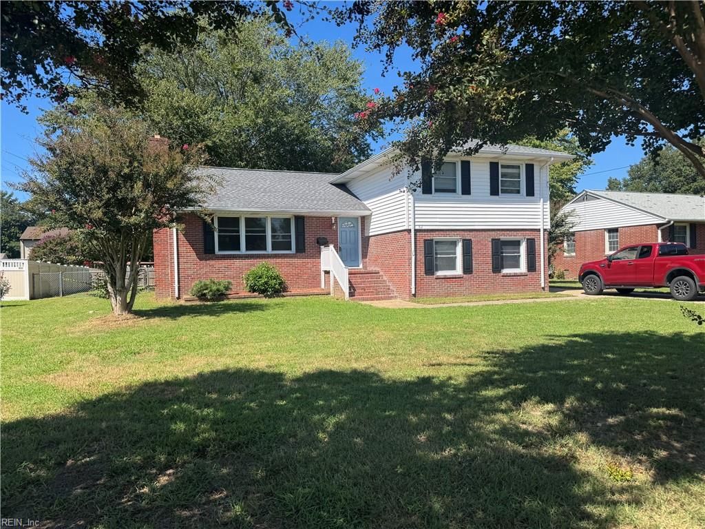 62 Cline DR, Hampton, VA 23666