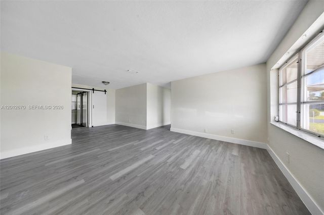 2520 NW 2nd Dr, Pompano Beach, FL 33064