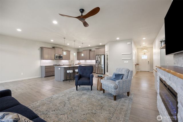 430 S Birch Street, Moses Lake, WA 98837