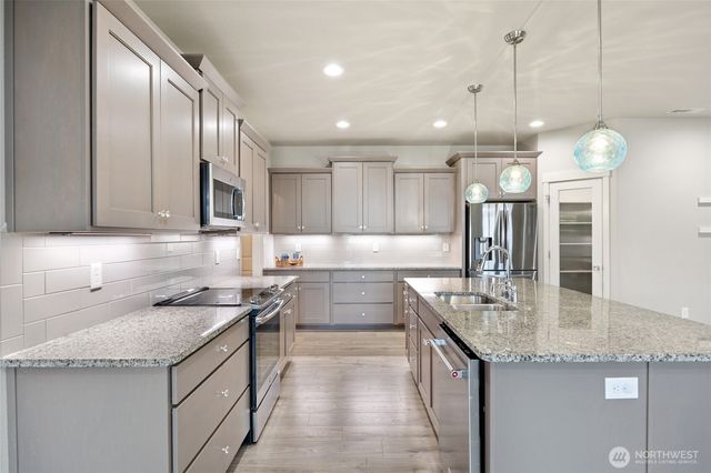 430 S Birch Street, Moses Lake, WA 98837