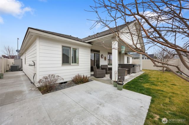 430 S Birch Street, Moses Lake, WA 98837