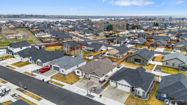 430 S Birch Street, Moses Lake, WA 98837