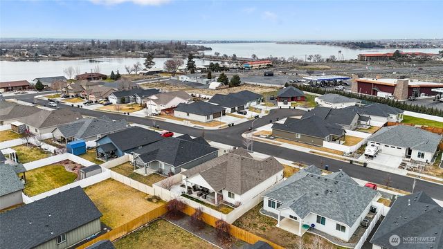 430 S Birch Street, Moses Lake, WA 98837