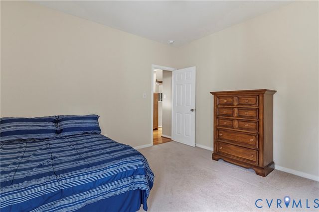 8733 Hughesland Rd, Mechanicsville, VA 23116