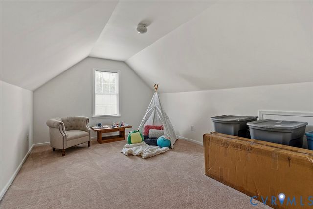 8733 Hughesland Rd, Mechanicsville, VA 23116
