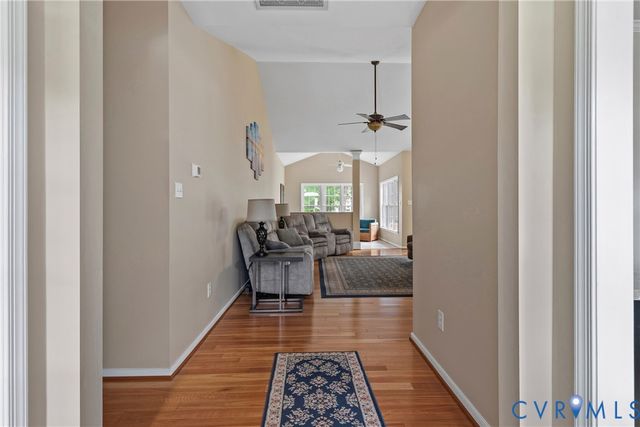 8733 Hughesland Rd, Mechanicsville, VA 23116