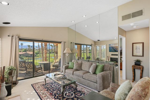 38119 Crocus, Palm Desert, CA 92211