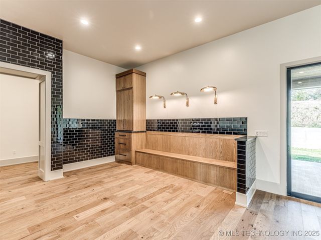 12125 Sunrise Ridge Loop, Kingston, OK 73439