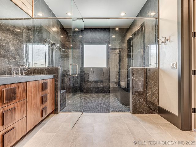 12125 Sunrise Ridge Loop, Kingston, OK 73439