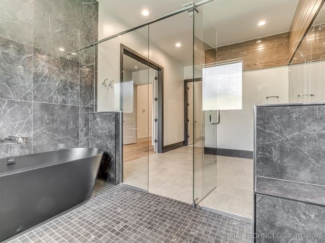 12125 Sunrise Ridge Loop, Kingston, OK 73439