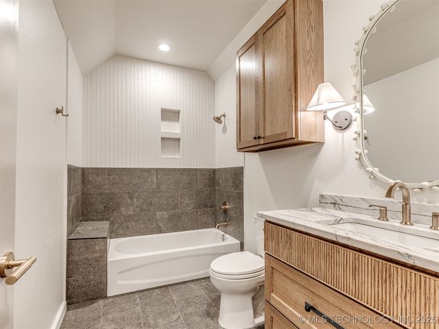 12125 Sunrise Ridge Loop, Kingston, OK 73439