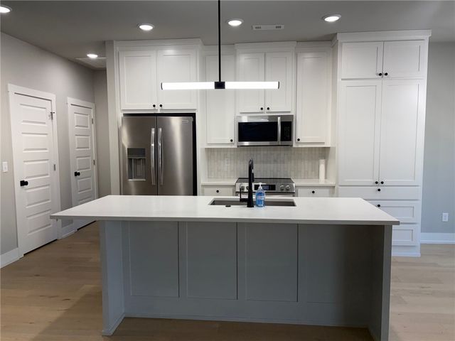 22 Greenodd Drive, Bella Vista, AR 72714