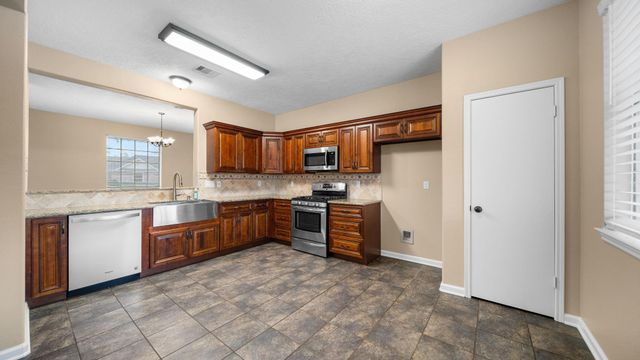 4810 Five Knolls Drive, Friendswood, TX 77546