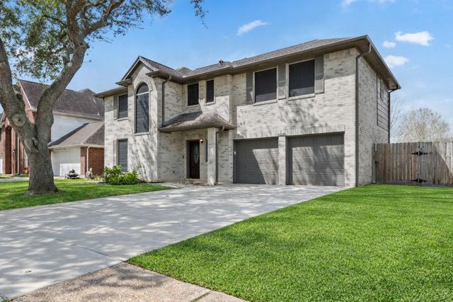 4810 Five Knolls Drive, Friendswood, TX 77546