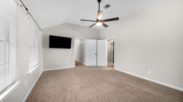 4810 Five Knolls Drive, Friendswood, TX 77546