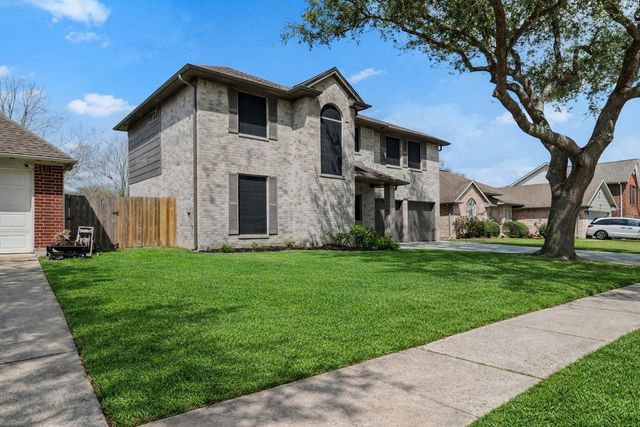 4810 Five Knolls Drive, Friendswood, TX 77546