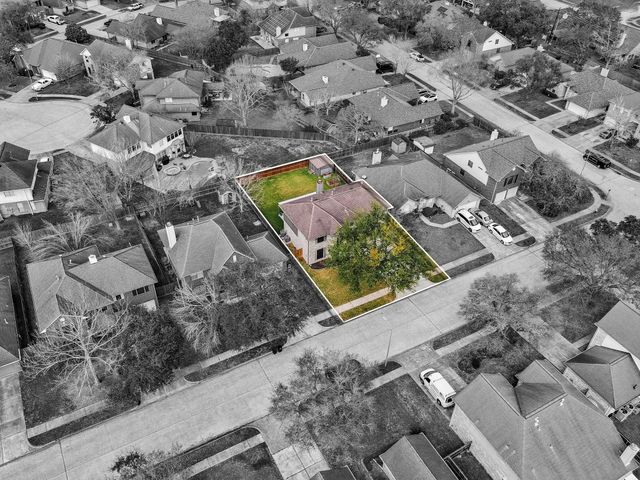 4810 Five Knolls Drive, Friendswood, TX 77546