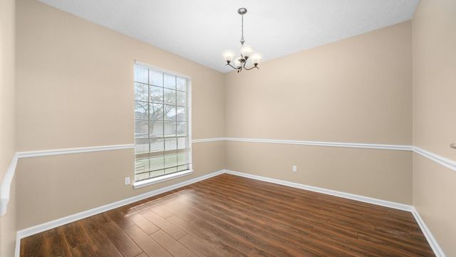 4810 Five Knolls Drive, Friendswood, TX 77546