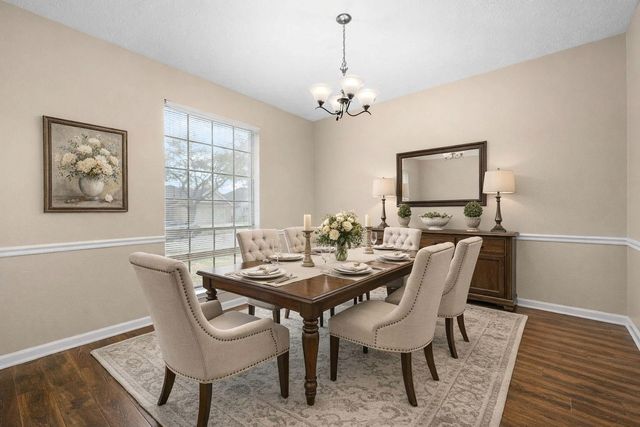 4810 Five Knolls Drive, Friendswood, TX 77546