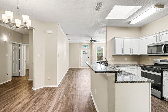 6909 Chaco Trail, Fort Worth, TX 76137