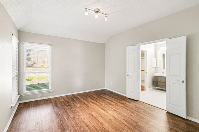 6909 Chaco Trail, Fort Worth, TX 76137