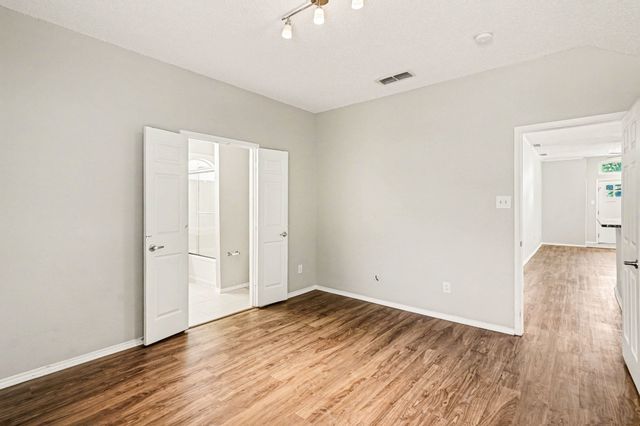 6909 Chaco Trail, Fort Worth, TX 76137