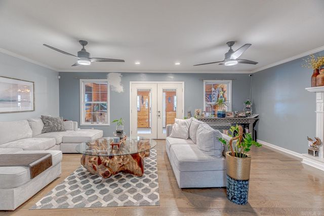 964 county road 461, Jonesboro, AR 72404