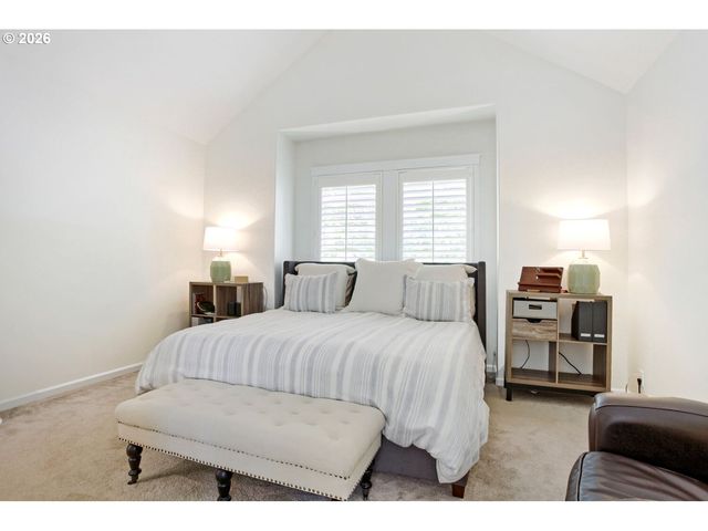14580 Se TERRITORY Dr, Clackamas, OR 97015
