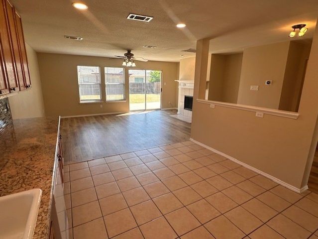5880 Crestview Drive, Grand Prairie, TX 75052