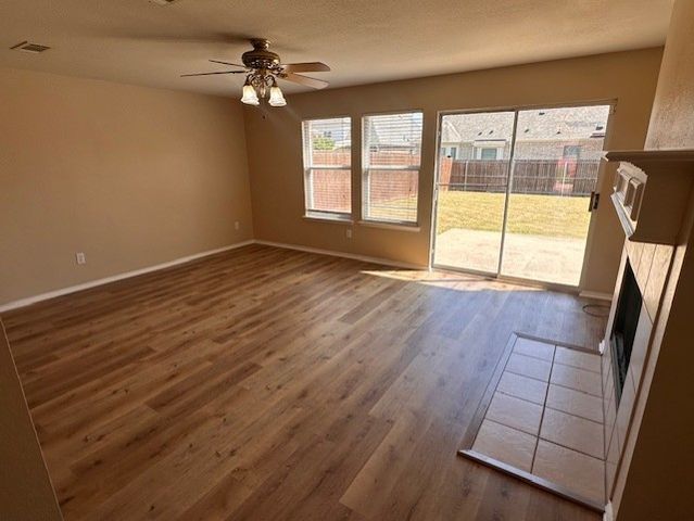 5880 Crestview Drive, Grand Prairie, TX 75052